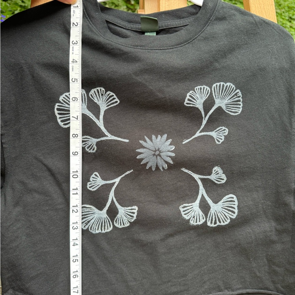 One-of-a-Kind Black Crop Top with Hand Blockprinted Gingko Leaf Design - Picture 7 of 7